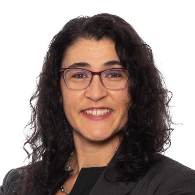 Nam Douglass Headshot