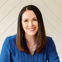 Kathy Weaver Headshot
