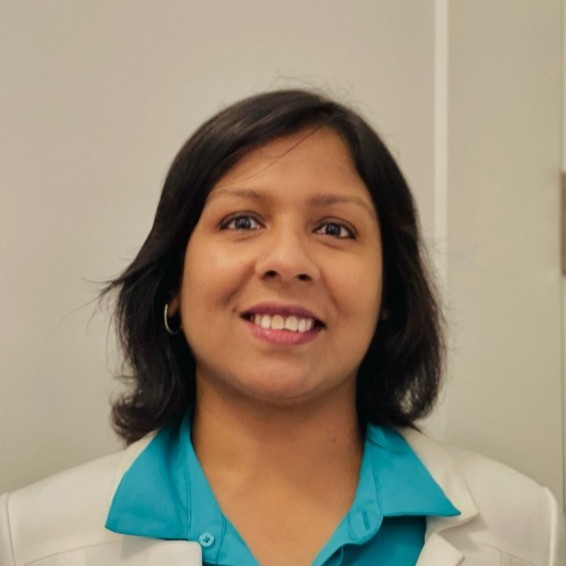 Namrata's Headshot